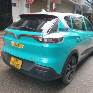 Kính chắn gió xe ô tô VinFast VFe34