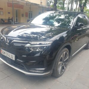 Kính chắn gió xe ô tô VinFast VF8