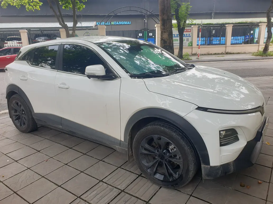 hình ảnh thi công lắp đặt kính tại Kính ô tô Thiên Kế ADAS sensor recalibration during Peugeot windshield replacement at Thiên Kế Auto Glass